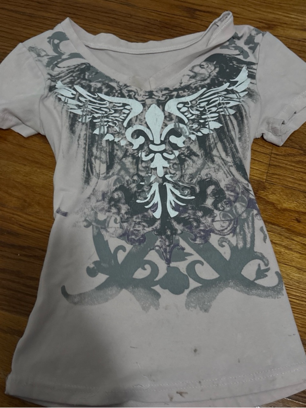 Women's Light Pink Graphic V-Neck Tee